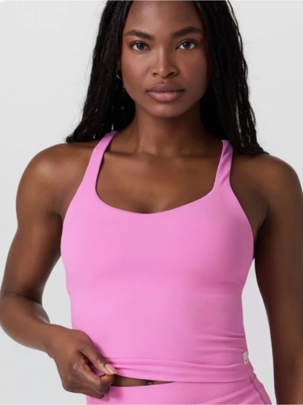 Vuori Dynamic Racerback Tank in Azalea Pink | Size Small
